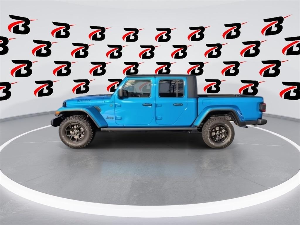 new 2025 Jeep Gladiator car, priced at $44,323