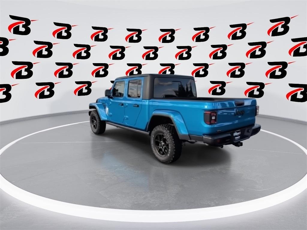 new 2025 Jeep Gladiator car, priced at $44,323