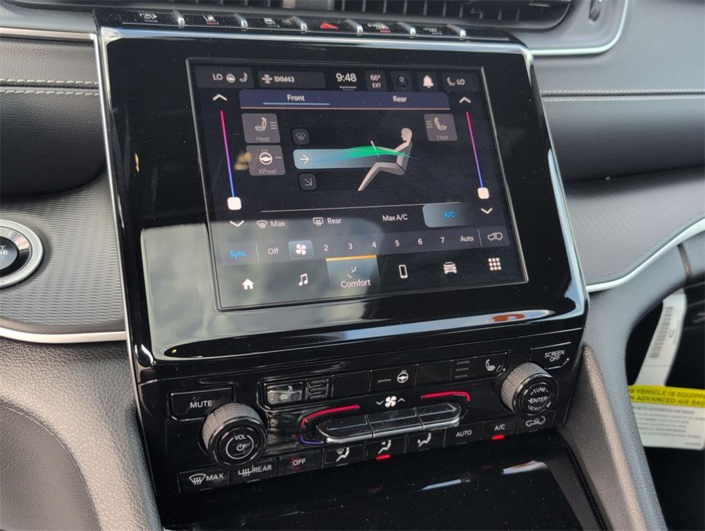 new 2025 Jeep Grand Cherokee L car, priced at $43,280