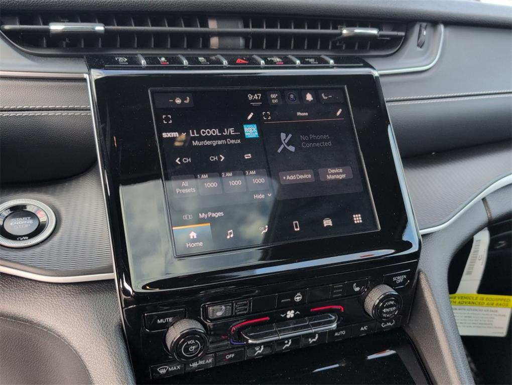 new 2025 Jeep Grand Cherokee L car, priced at $43,280