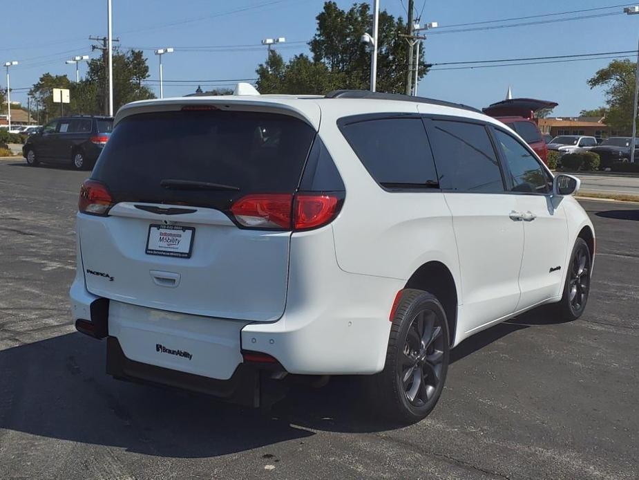 used 2020 Chrysler Pacifica car, priced at $49,770