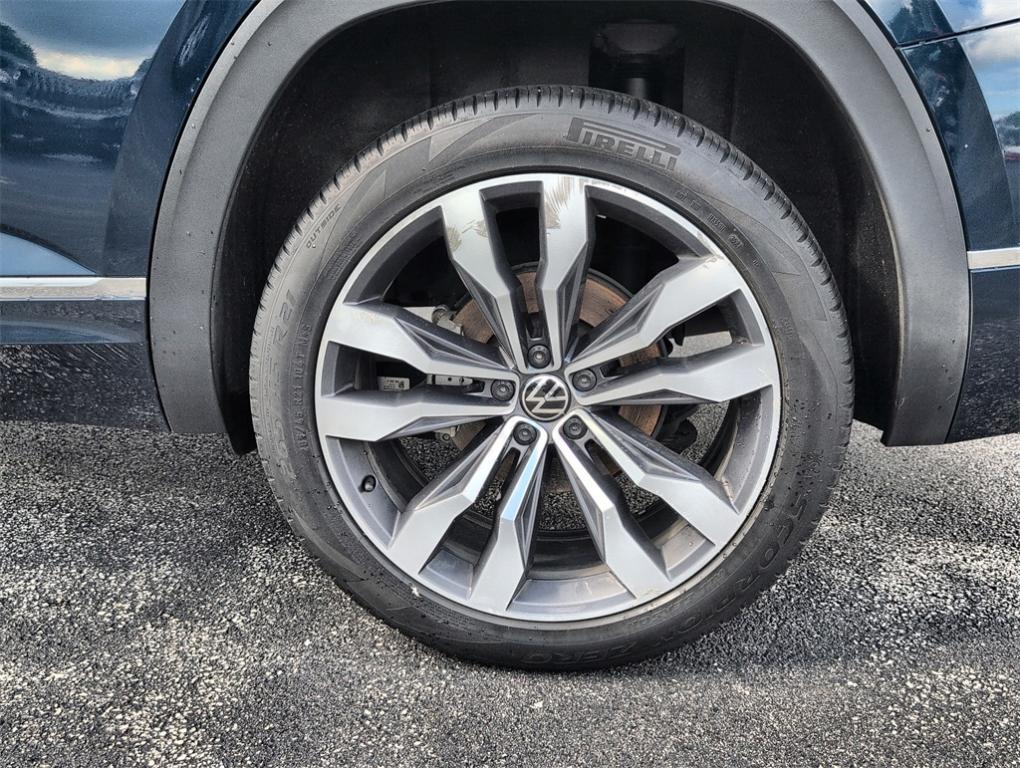 used 2022 Volkswagen Atlas car, priced at $32,152