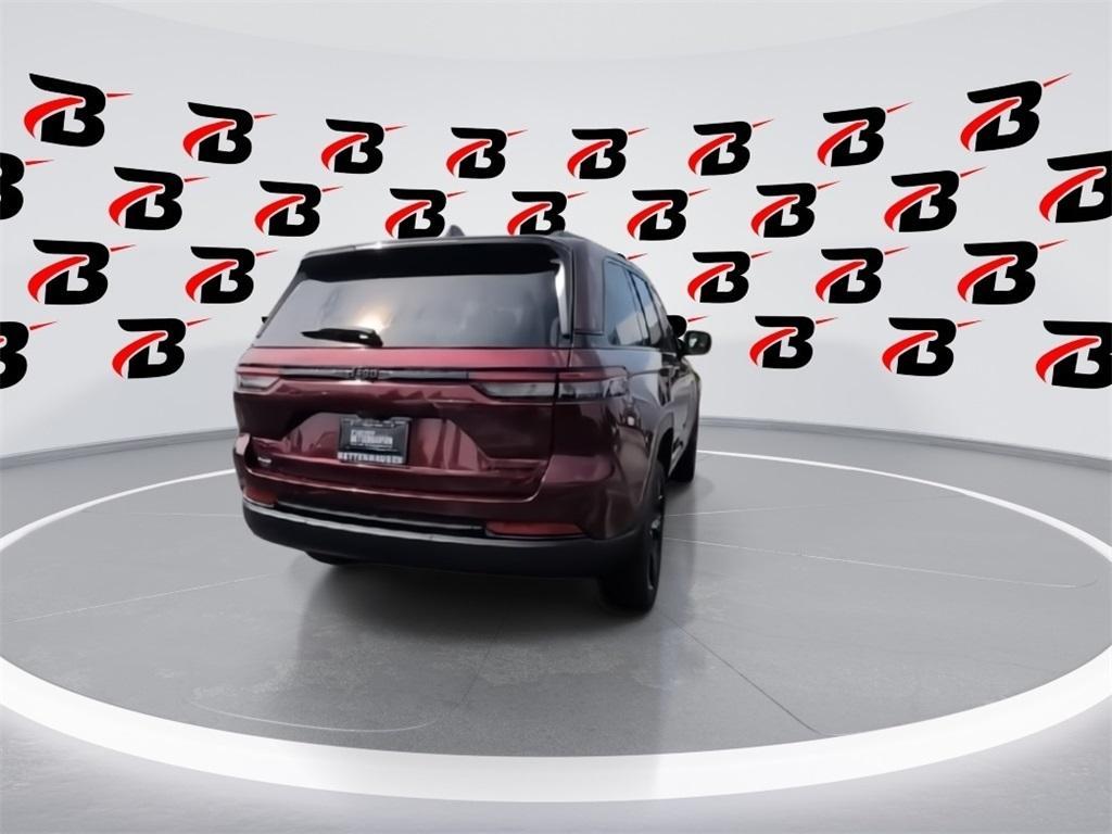 new 2025 Jeep Grand Cherokee car, priced at $49,216