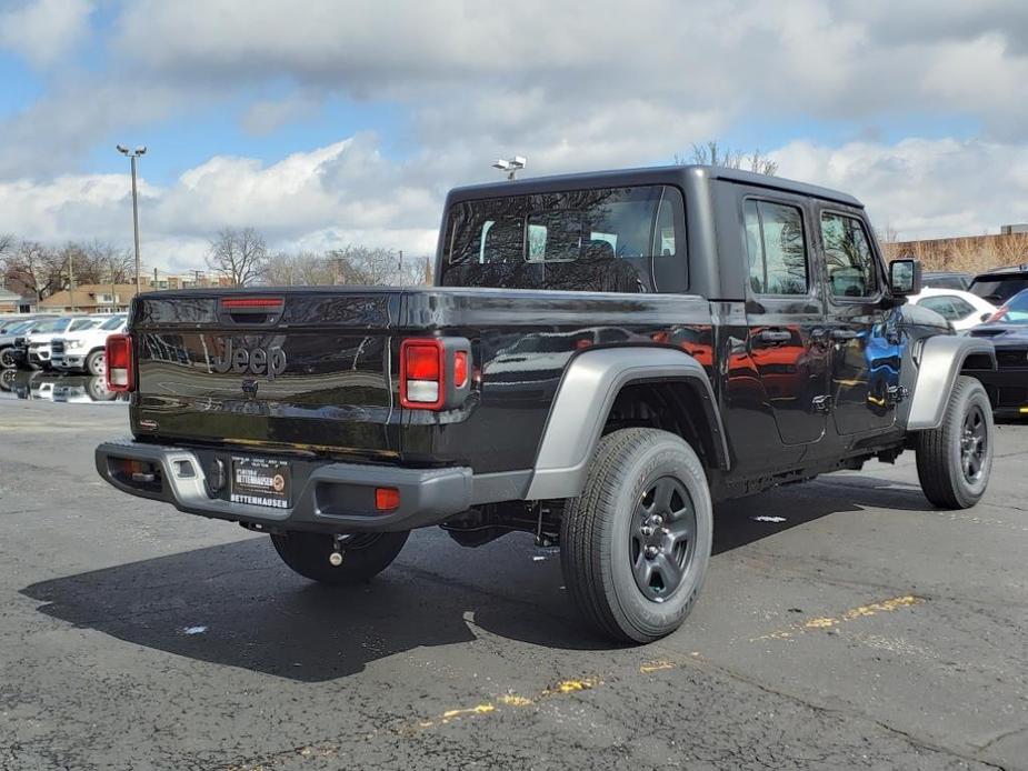 new 2024 Jeep Gladiator car, priced at $36,998