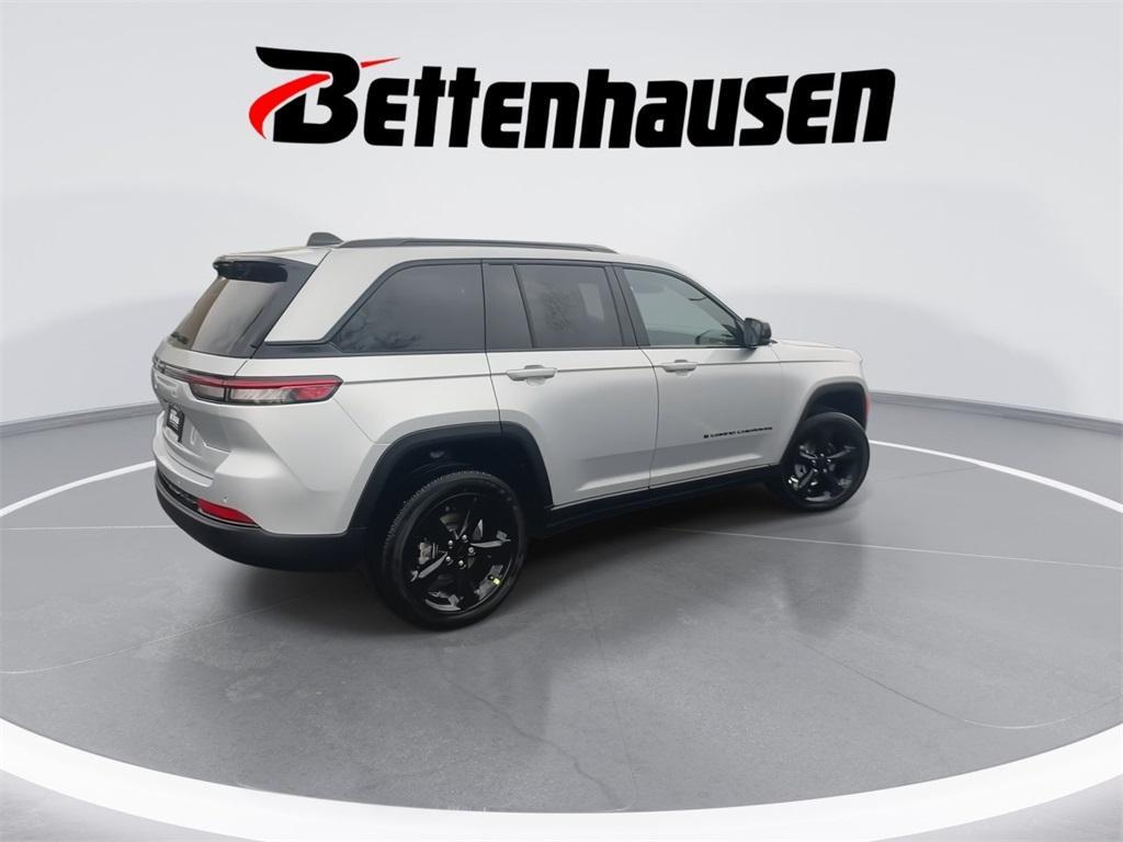 new 2025 Jeep Grand Cherokee car, priced at $45,650