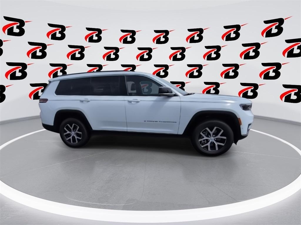 new 2025 Jeep Grand Cherokee L car, priced at $41,462