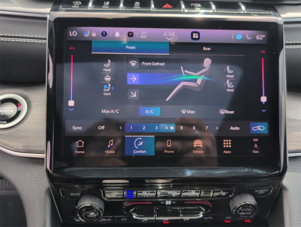 new 2025 Jeep Grand Cherokee L car, priced at $41,462