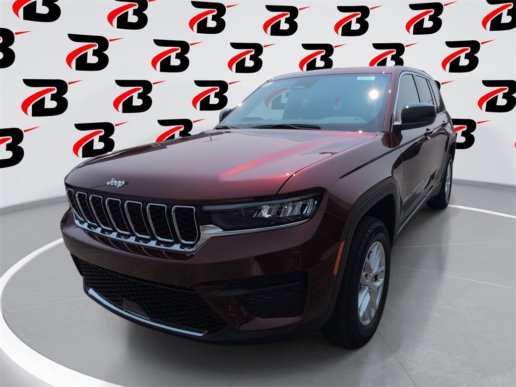 new 2025 Jeep Grand Cherokee car, priced at $39,423