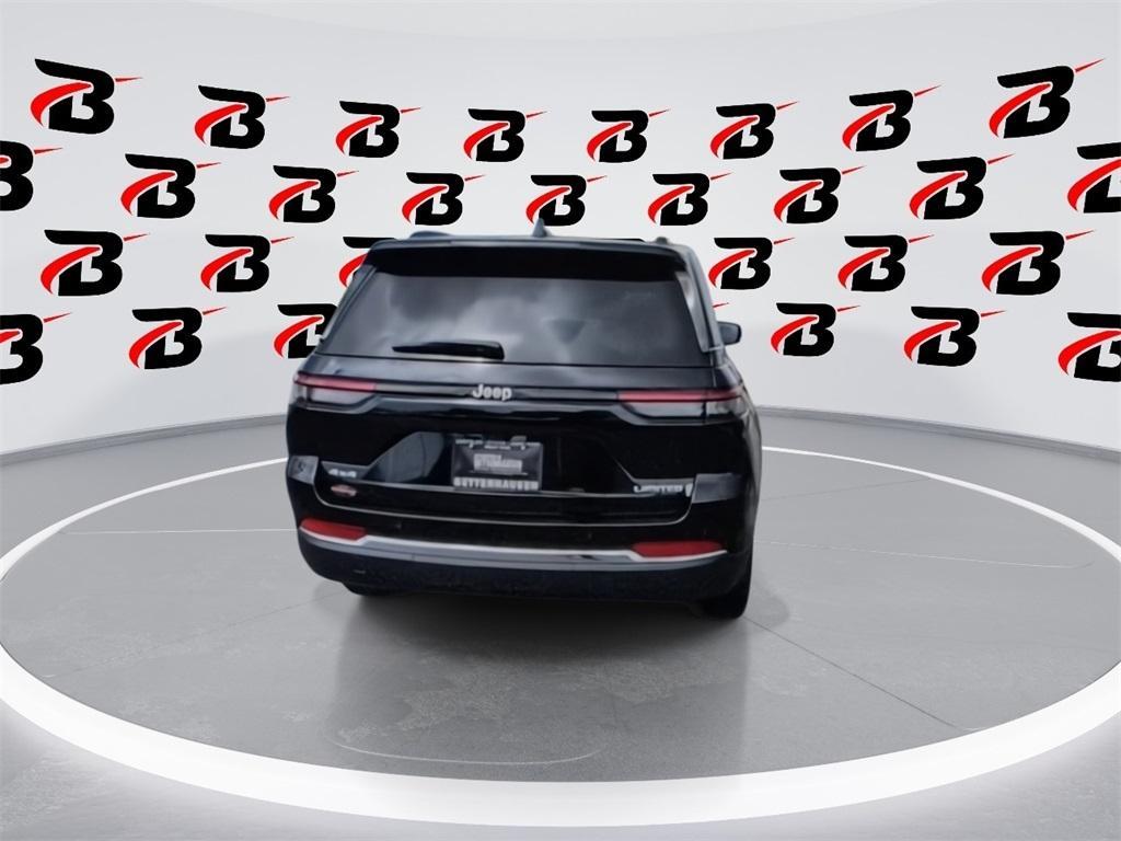 new 2025 Jeep Grand Cherokee car, priced at $43,620
