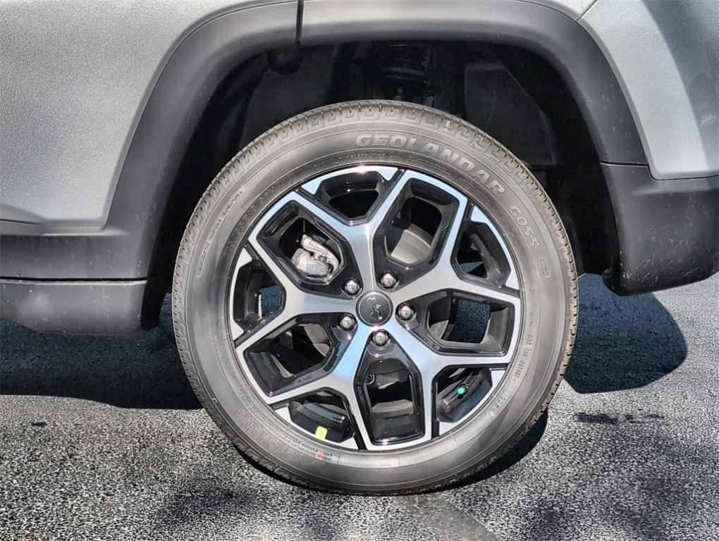 new 2026 Jeep Compass car, priced at $34,426