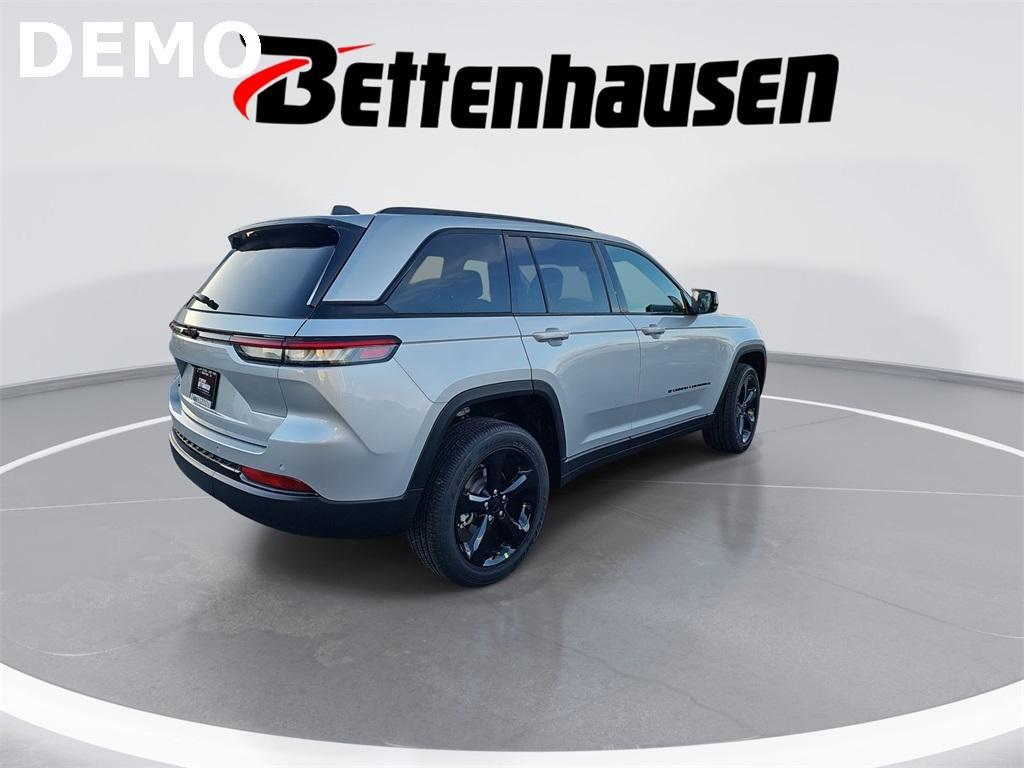 new 2025 Jeep Grand Cherokee car, priced at $38,872