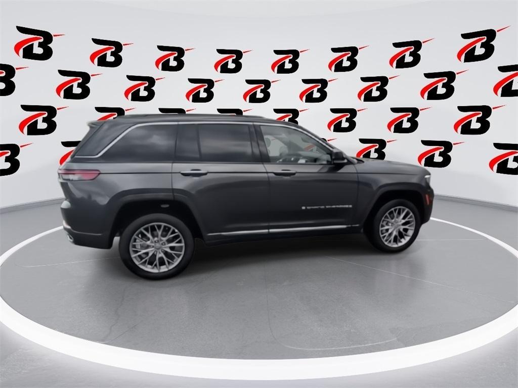 new 2025 Jeep Grand Cherokee car, priced at $59,683