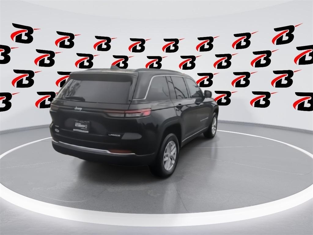 new 2025 Jeep Grand Cherokee car, priced at $40,189