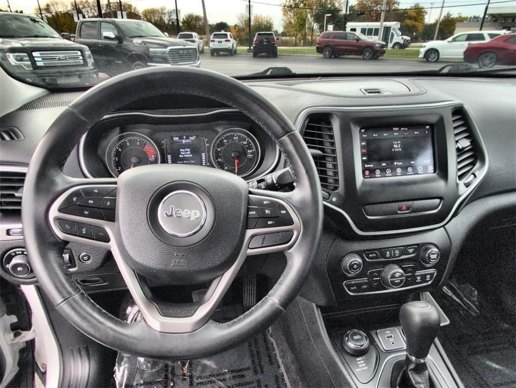 used 2019 Jeep Cherokee car, priced at $18,789