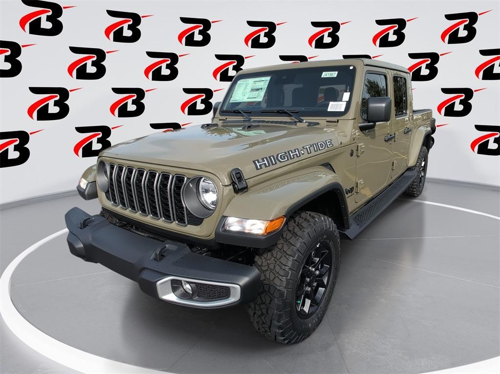 new 2025 Jeep Gladiator car, priced at $44,695
