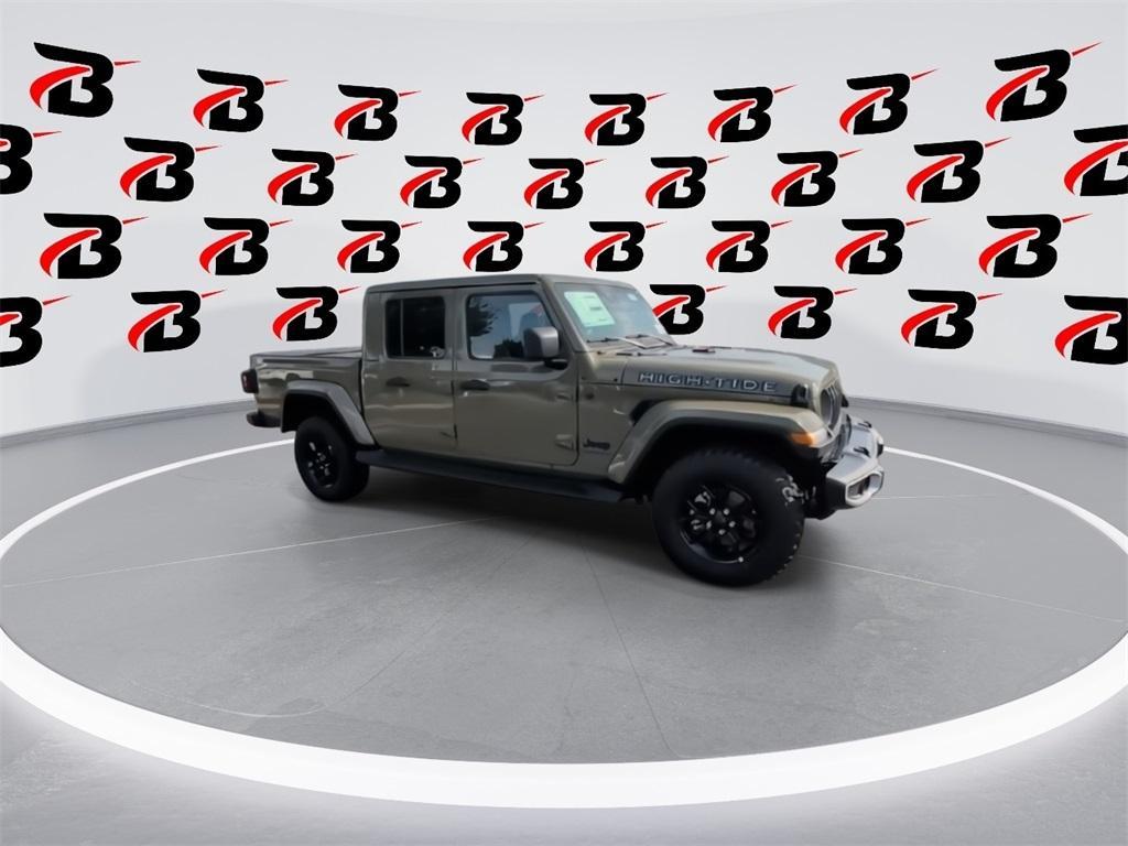 new 2025 Jeep Gladiator car, priced at $44,695