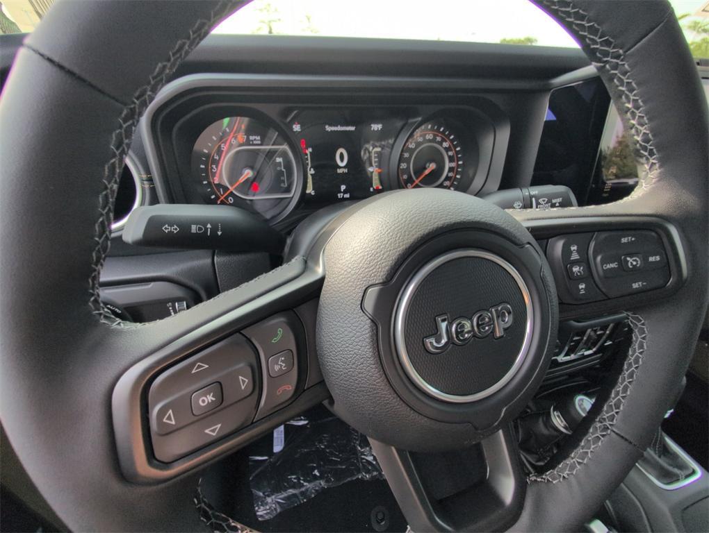 new 2025 Jeep Gladiator car, priced at $44,695