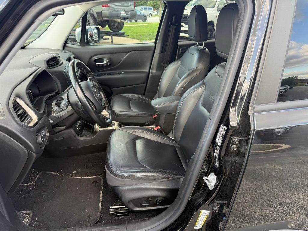 used 2017 Jeep Renegade car