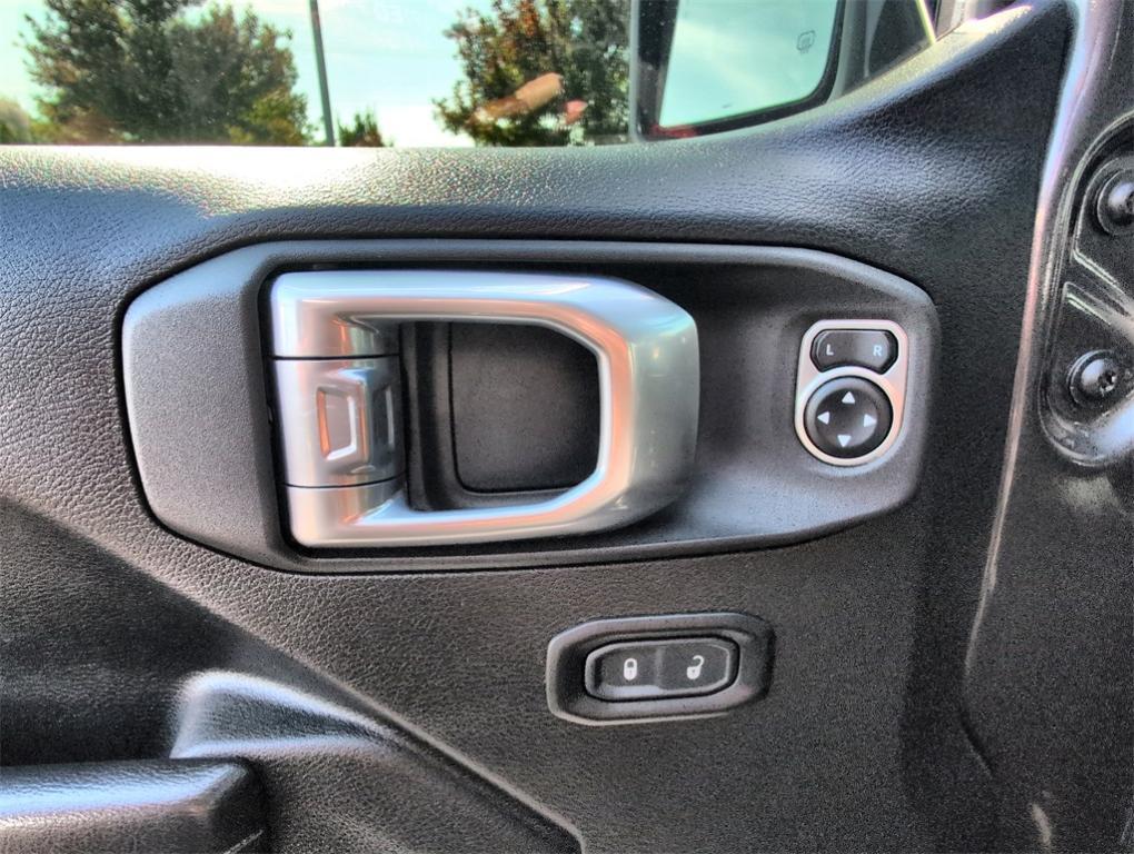 used 2021 Jeep Wrangler Unlimited car, priced at $39,900
