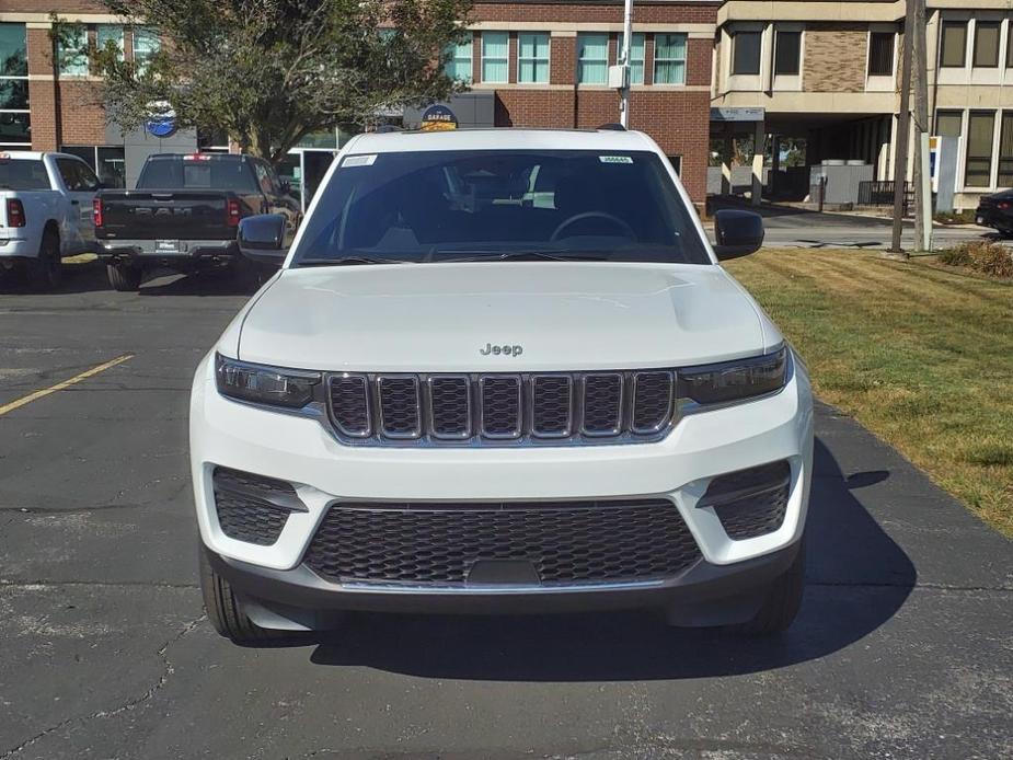 new 2024 Jeep Grand Cherokee car, priced at $38,284