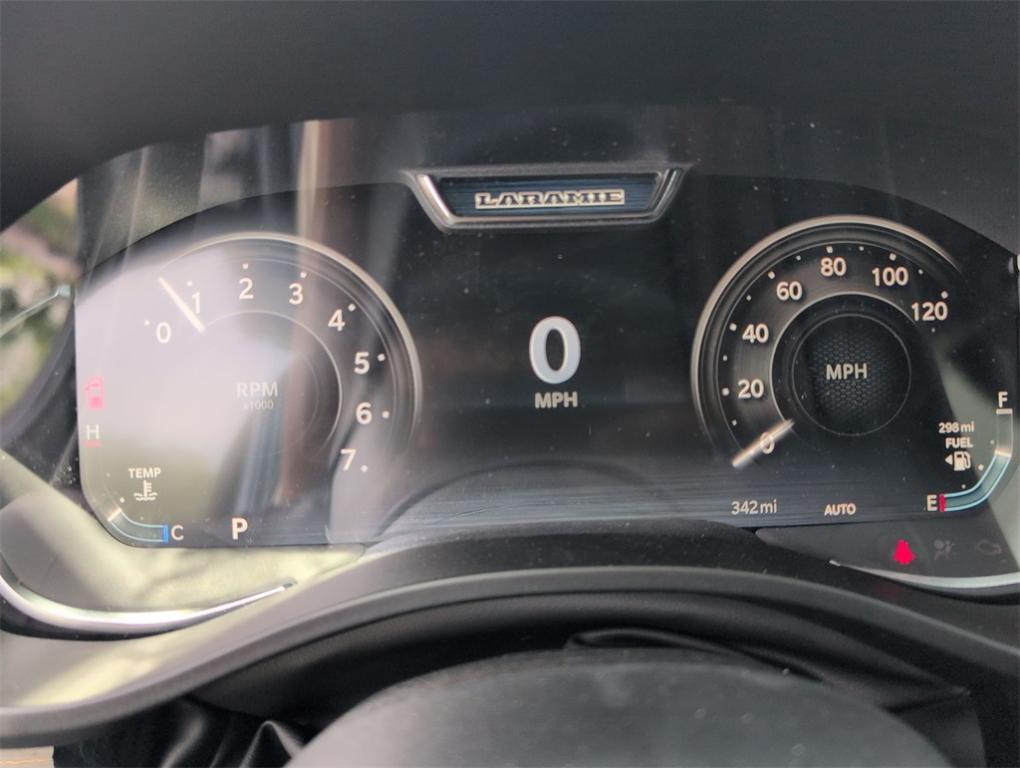 new 2025 Ram 1500 car, priced at $61,075