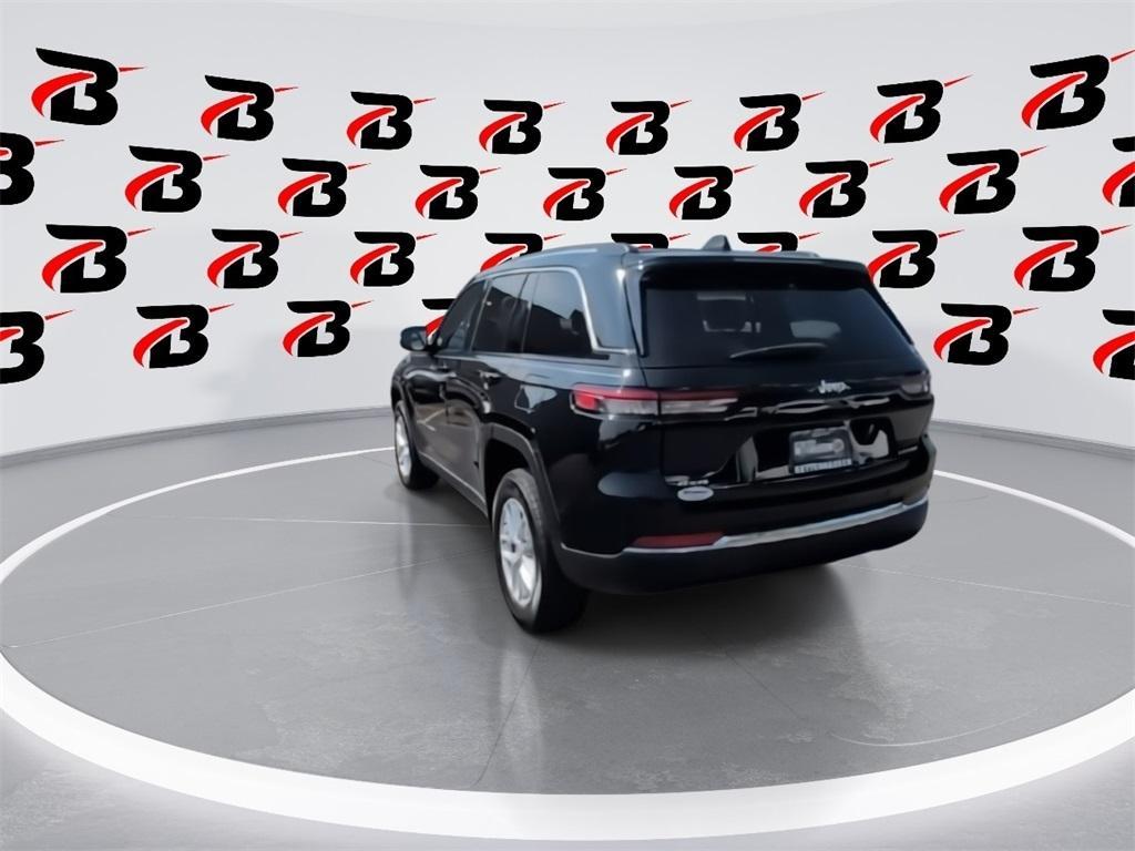 used 2023 Jeep Grand Cherokee car, priced at $29,999