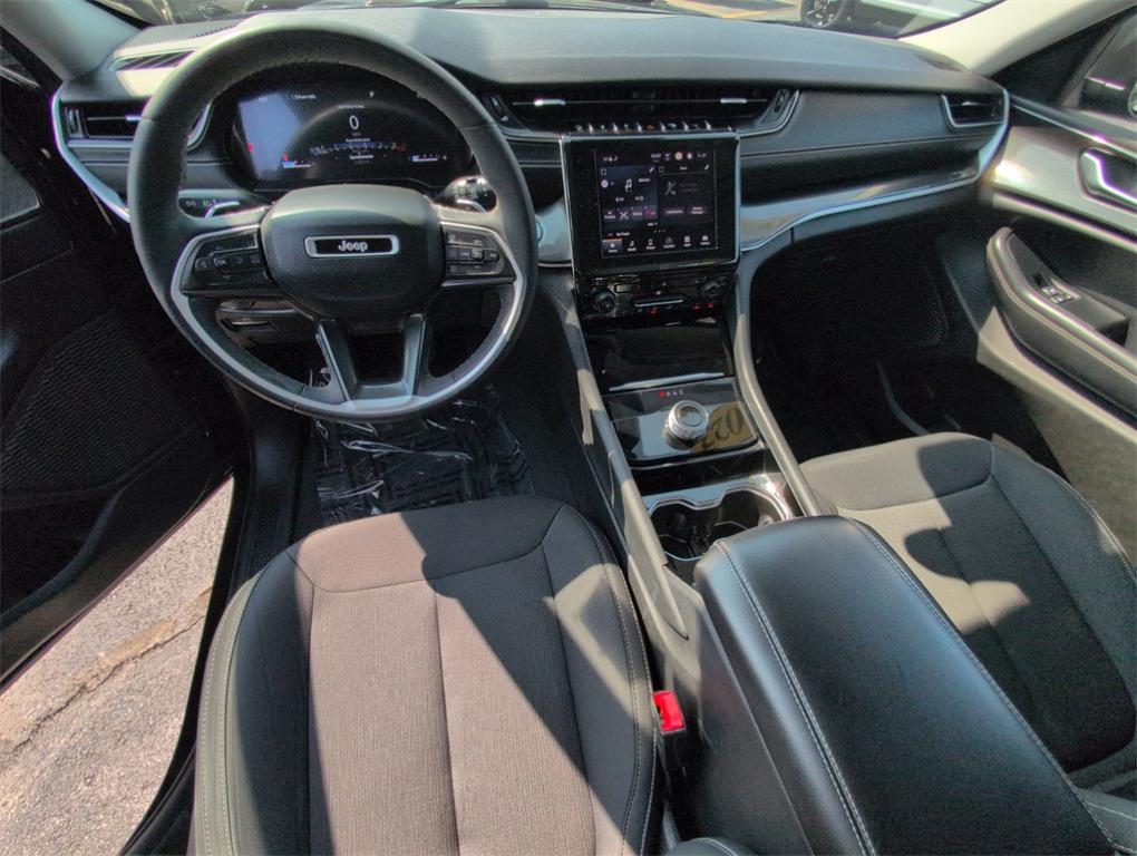 used 2023 Jeep Grand Cherokee car, priced at $29,999