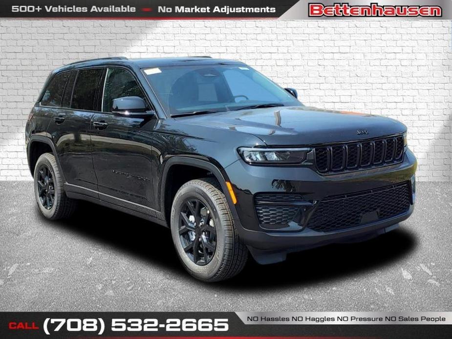 new 2024 Jeep Grand Cherokee car, priced at $40,172