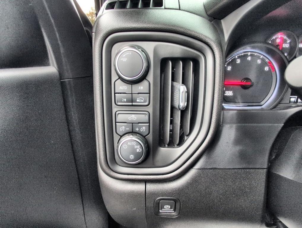 used 2020 Chevrolet Silverado 1500 car, priced at $26,192