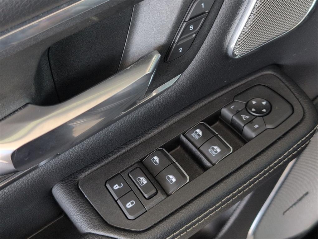 new 2025 Ram 1500 car, priced at $61,900