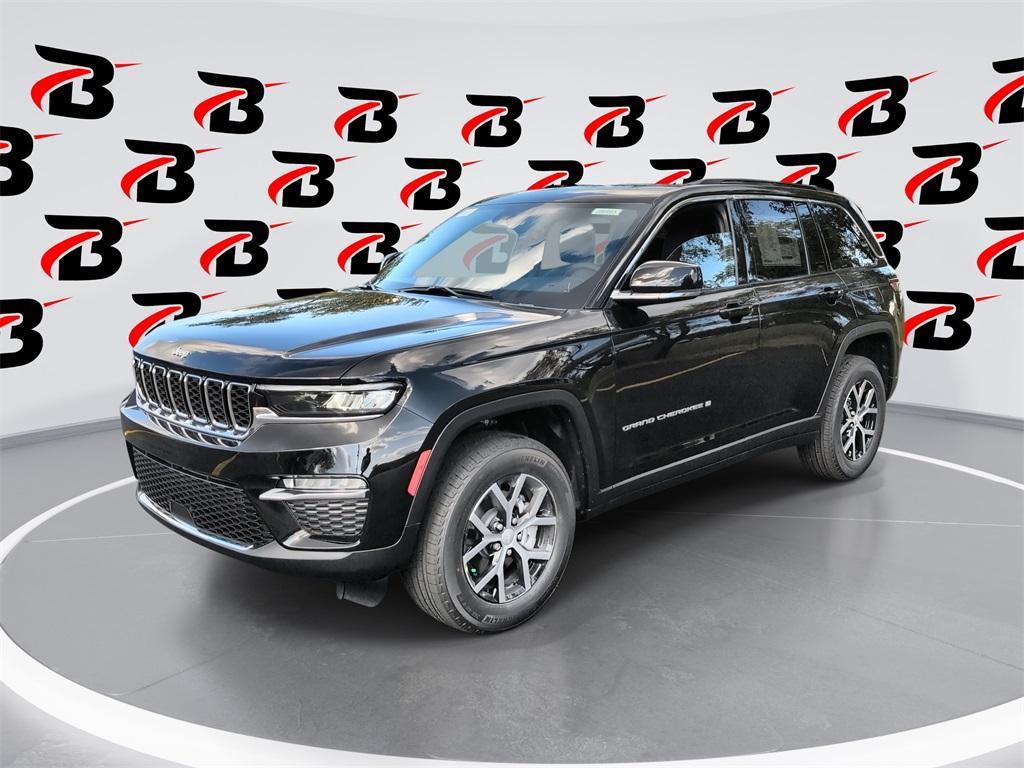 new 2025 Jeep Grand Cherokee car, priced at $46,888
