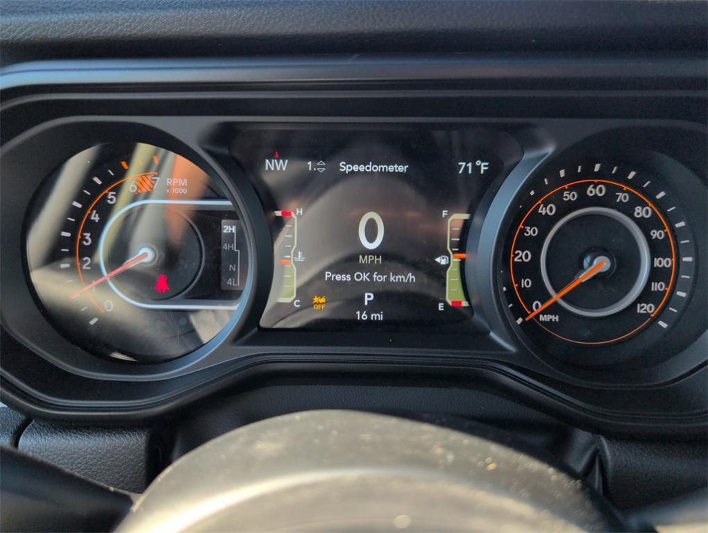 new 2025 Jeep Wrangler car, priced at $46,458