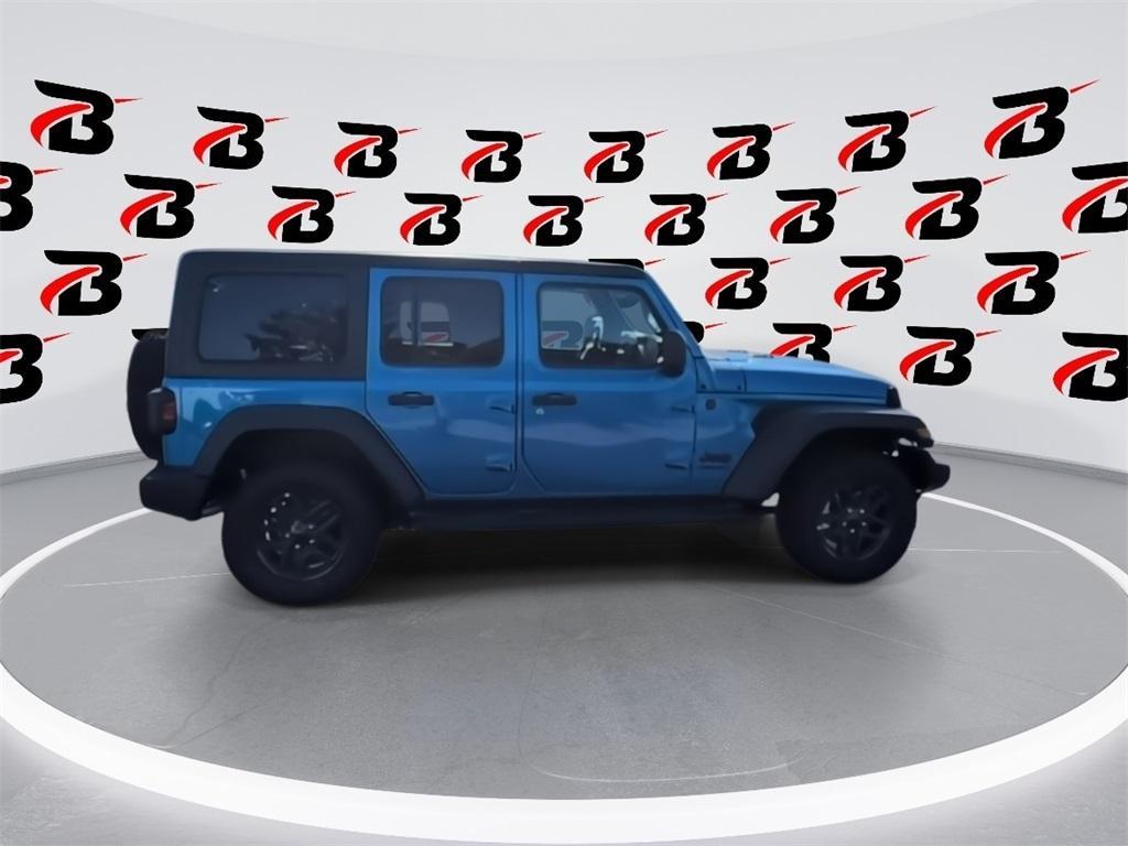 new 2025 Jeep Wrangler car, priced at $46,458