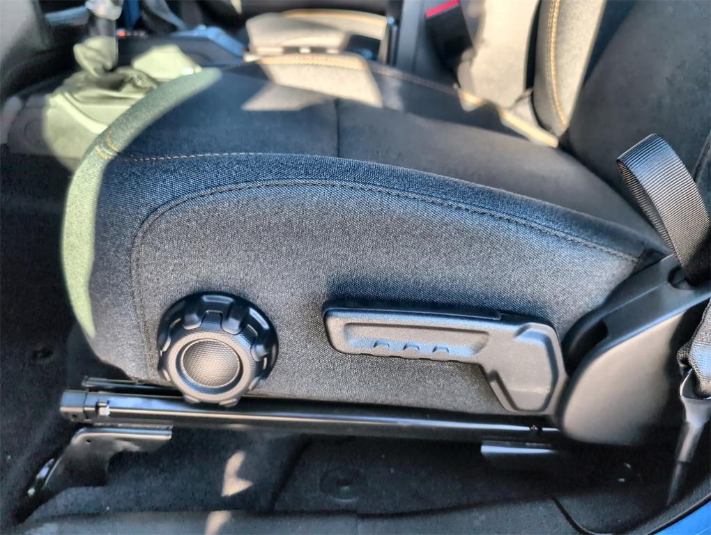 new 2025 Jeep Wrangler car, priced at $46,458