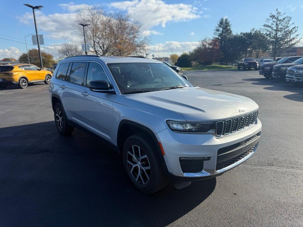 used 2024 Jeep Grand Cherokee L car, priced at $32,999