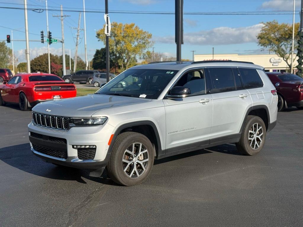 used 2024 Jeep Grand Cherokee L car, priced at $32,999