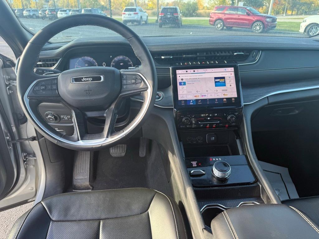used 2024 Jeep Grand Cherokee L car, priced at $32,999