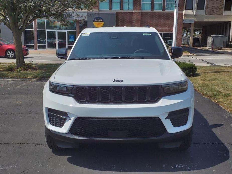 new 2024 Jeep Grand Cherokee car, priced at $39,636