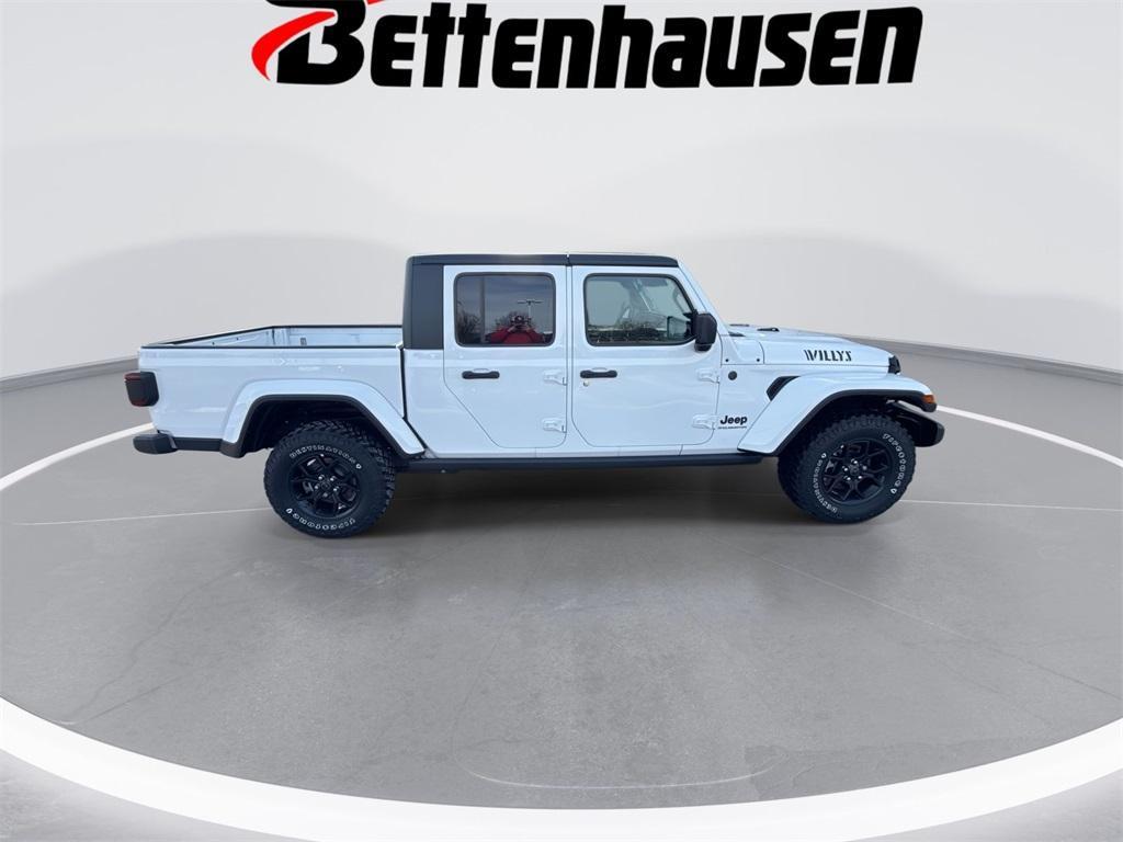 new 2024 Jeep Gladiator car, priced at $42,226