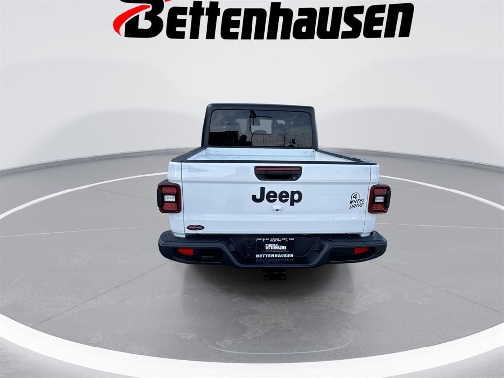 new 2024 Jeep Gladiator car, priced at $42,226