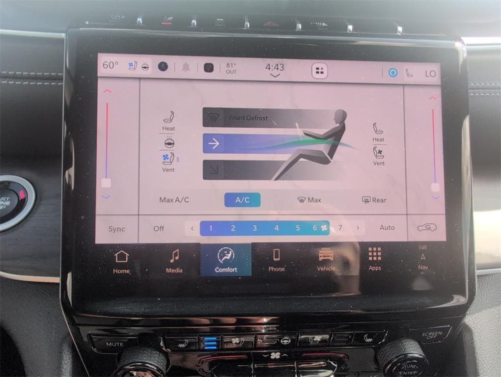 new 2025 Jeep Grand Cherokee car, priced at $42,534