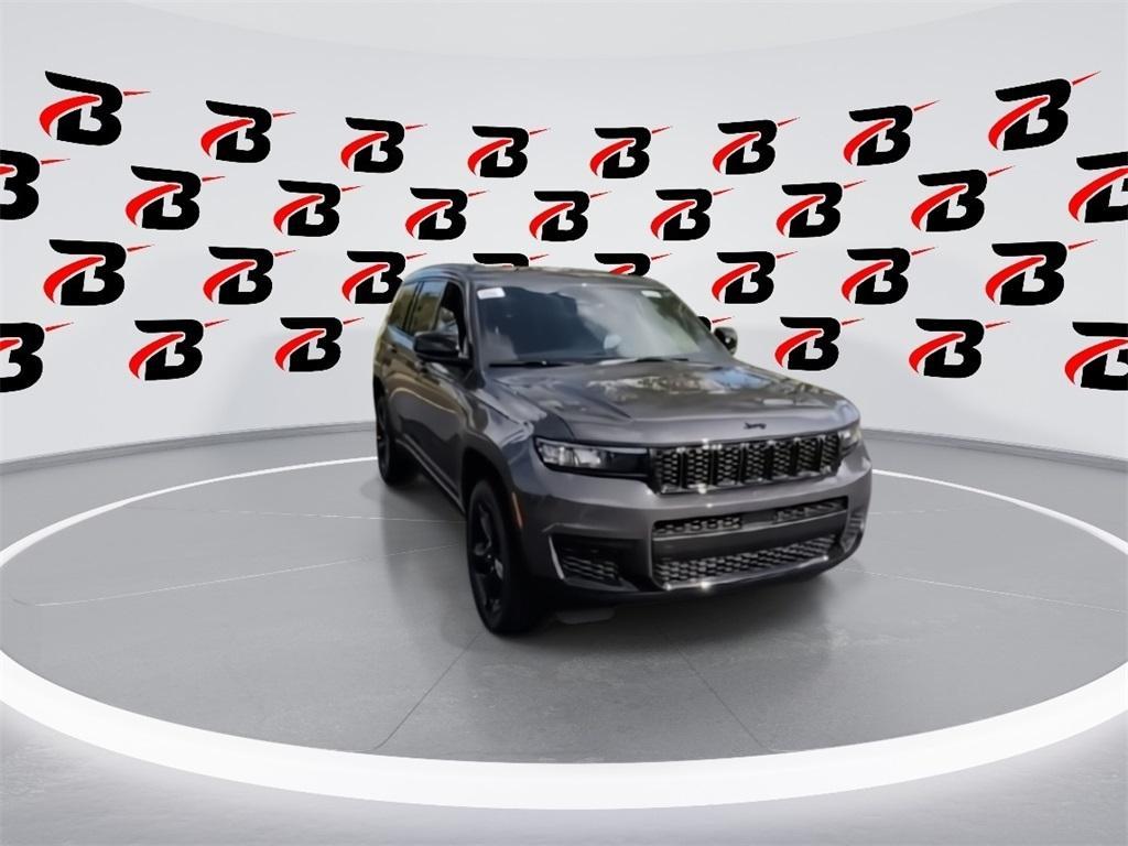 new 2025 Jeep Grand Cherokee L car, priced at $49,156