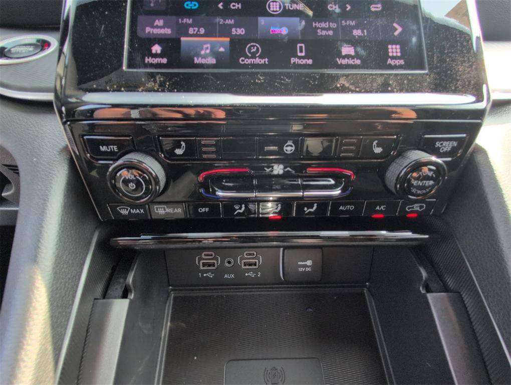 new 2025 Jeep Grand Cherokee car, priced at $42,667