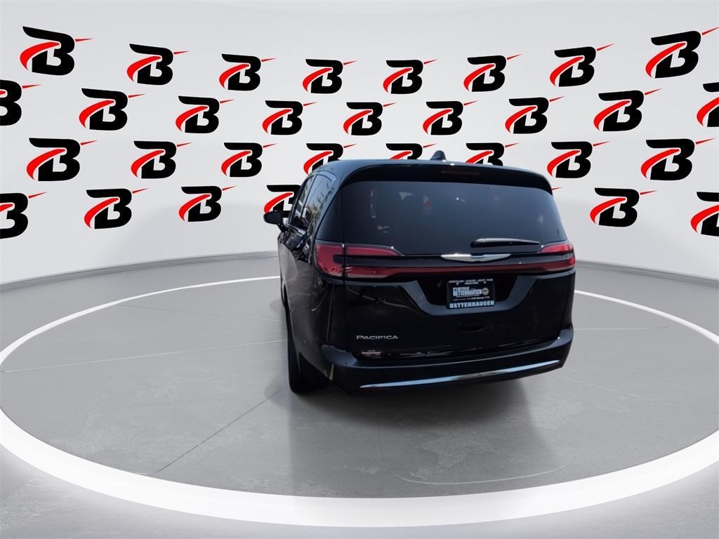 new 2025 Chrysler Pacifica car, priced at $43,818