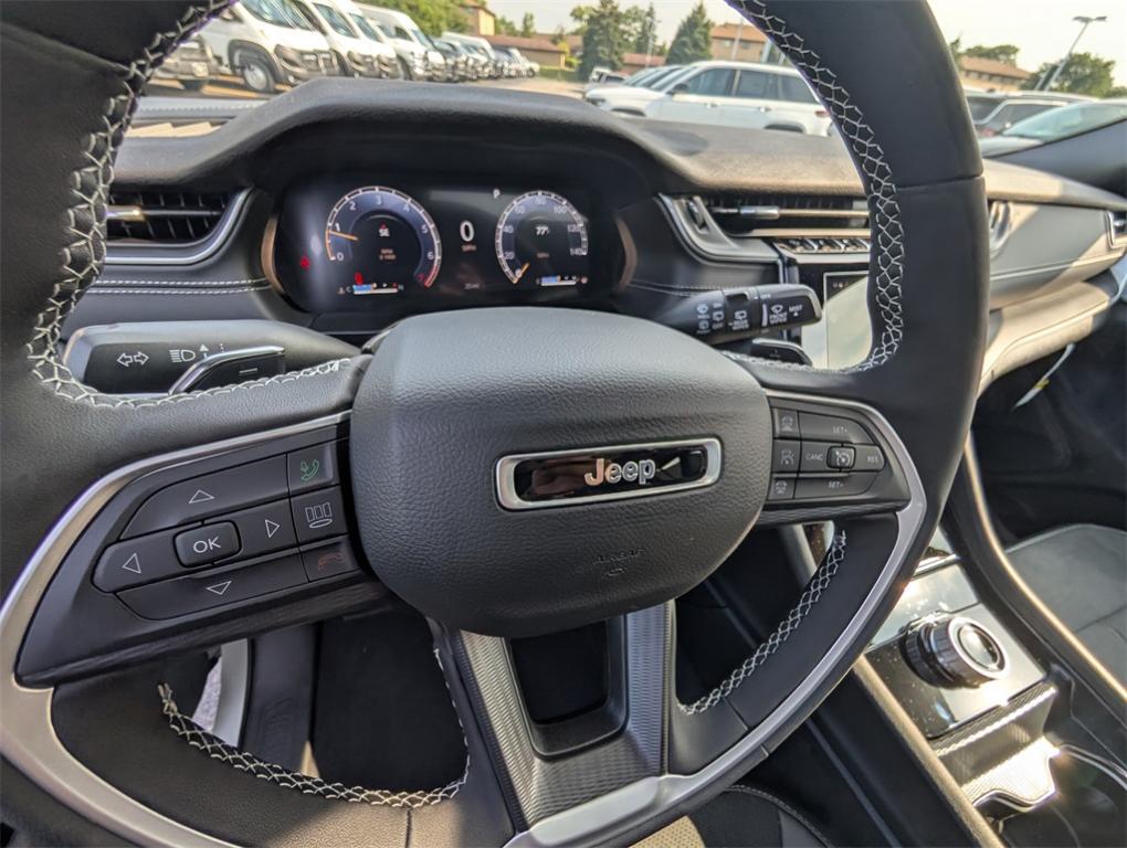 new 2025 Jeep Grand Cherokee L car, priced at $43,123