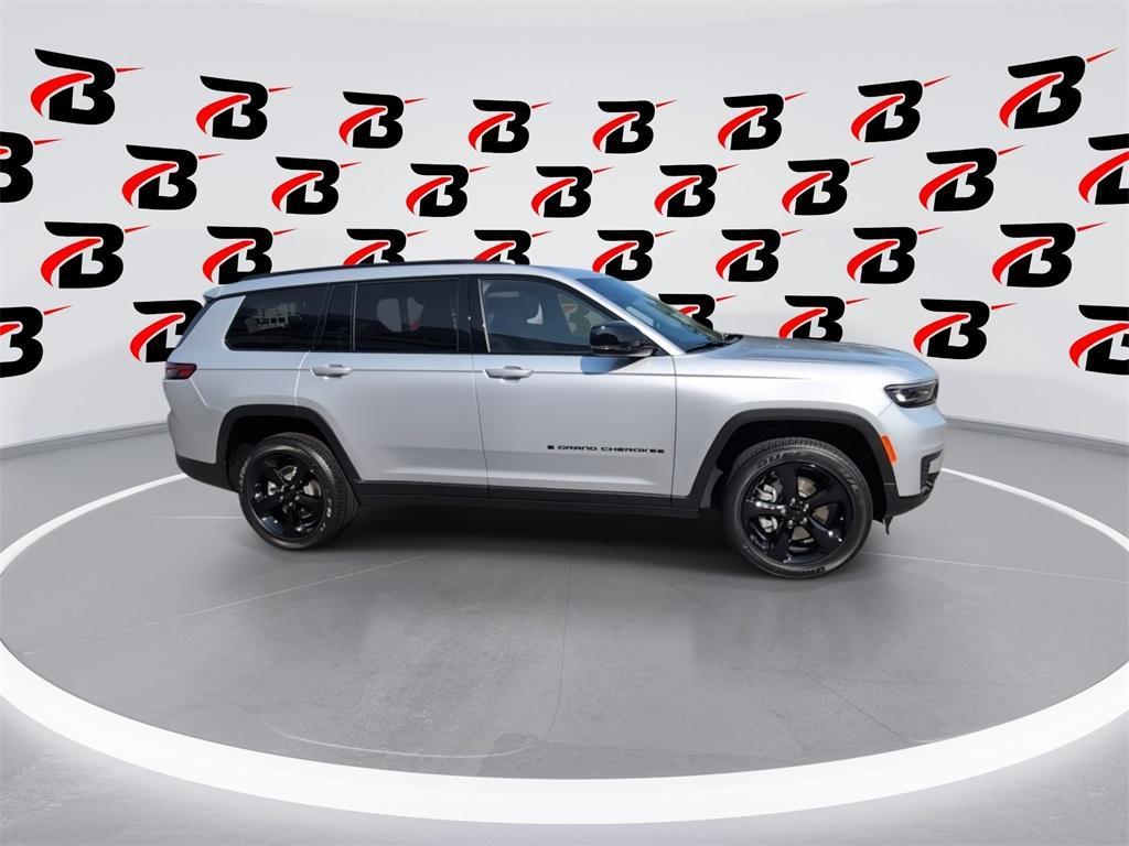 new 2025 Jeep Grand Cherokee L car, priced at $43,123