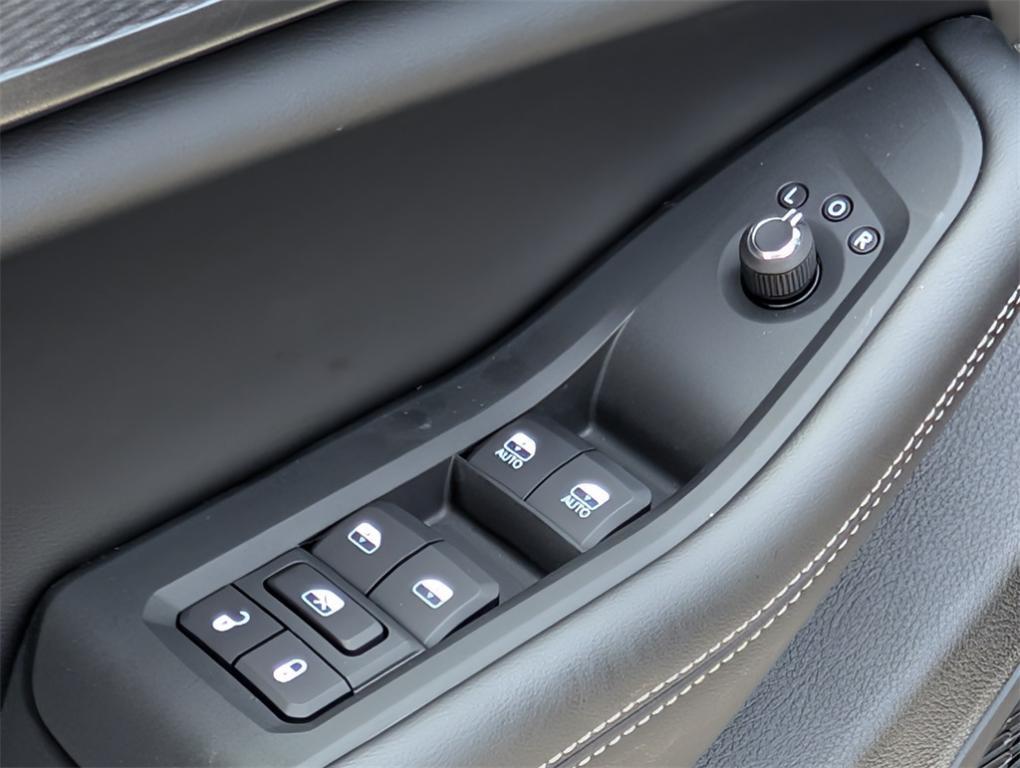 new 2025 Jeep Grand Cherokee L car, priced at $43,123