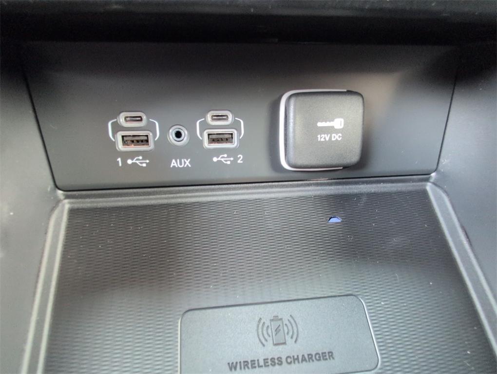 new 2025 Jeep Grand Cherokee car, priced at $42,158