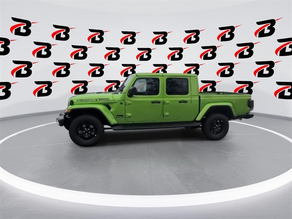 new 2025 Jeep Gladiator car, priced at $43,885