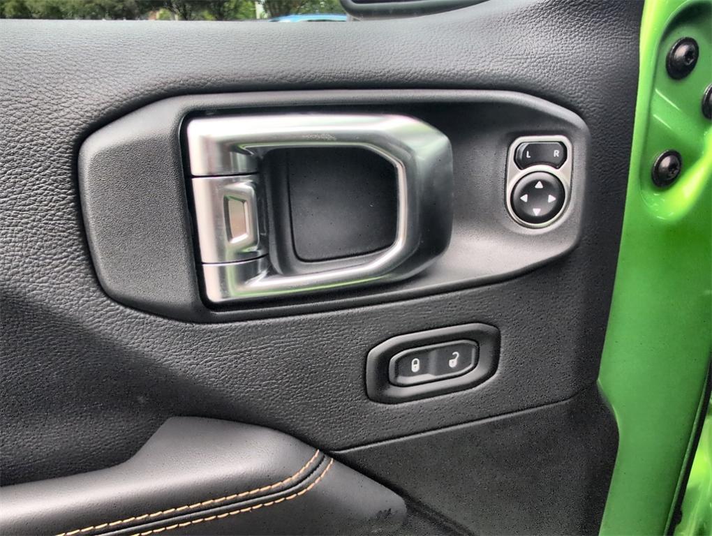 new 2025 Jeep Gladiator car, priced at $43,885